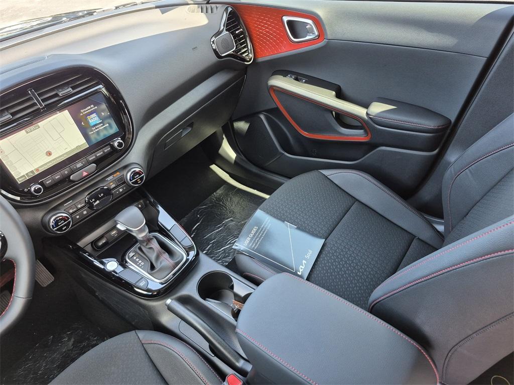 new 2025 Kia Soul car, priced at $25,705