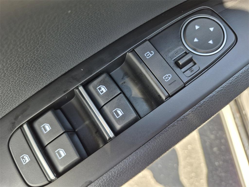 new 2025 Kia Soul car, priced at $25,705