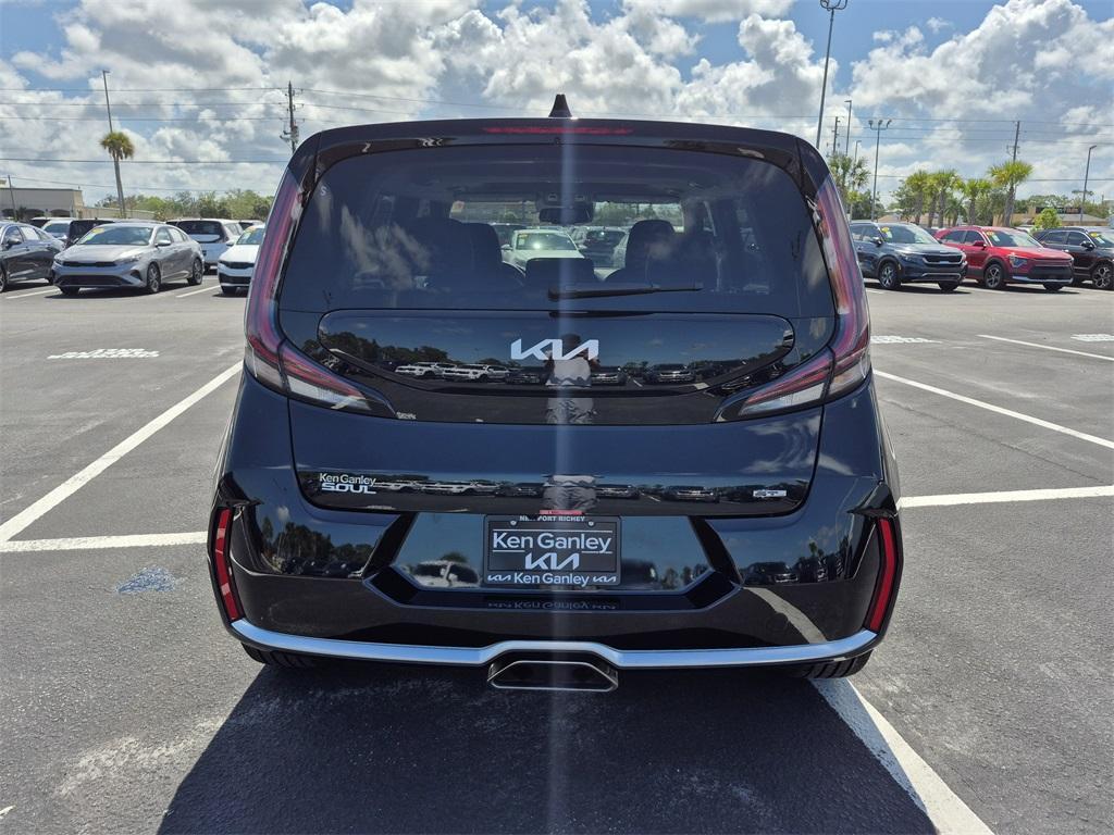 new 2025 Kia Soul car, priced at $25,705