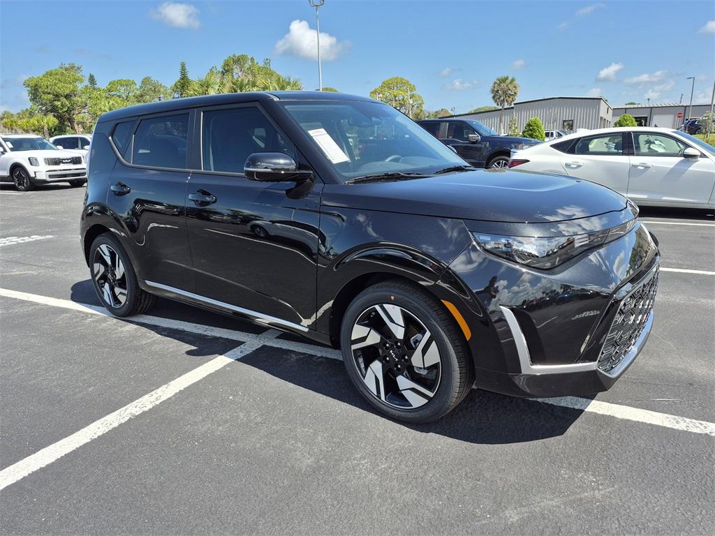 new 2025 Kia Soul car, priced at $25,705