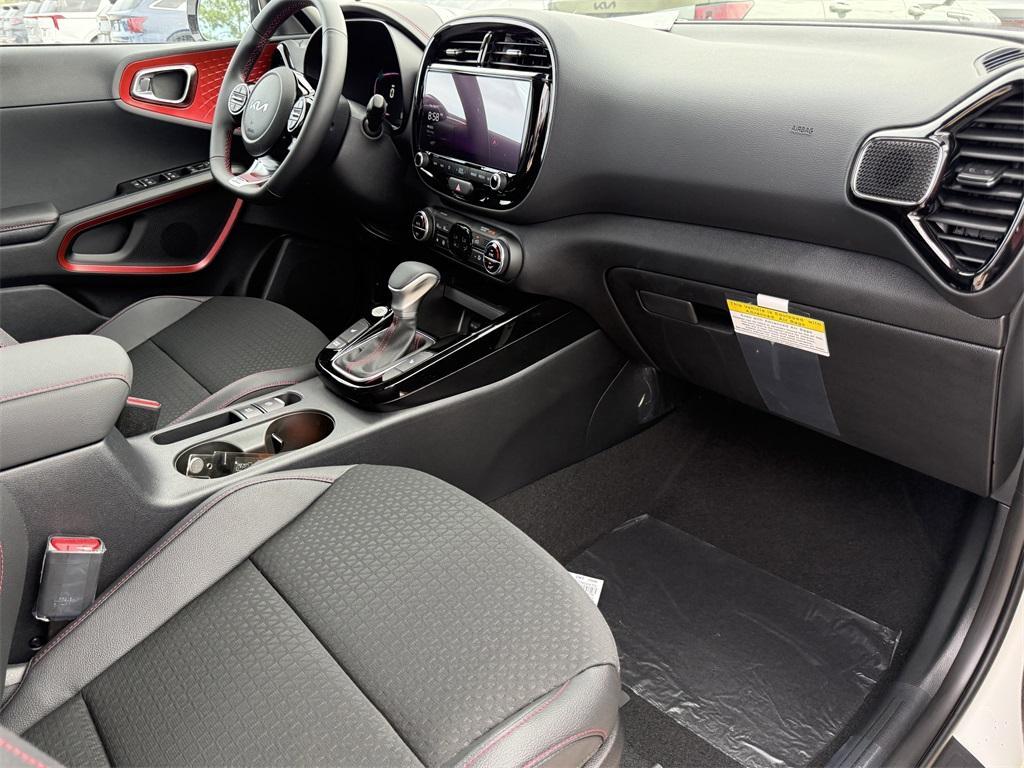 new 2025 Kia Soul car, priced at $27,970