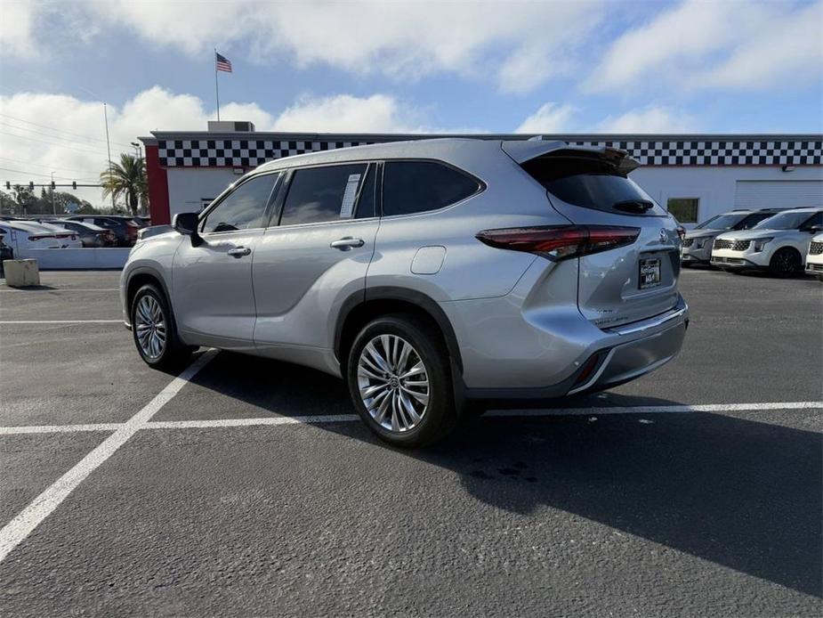 used 2024 Toyota Highlander car, priced at $46,991