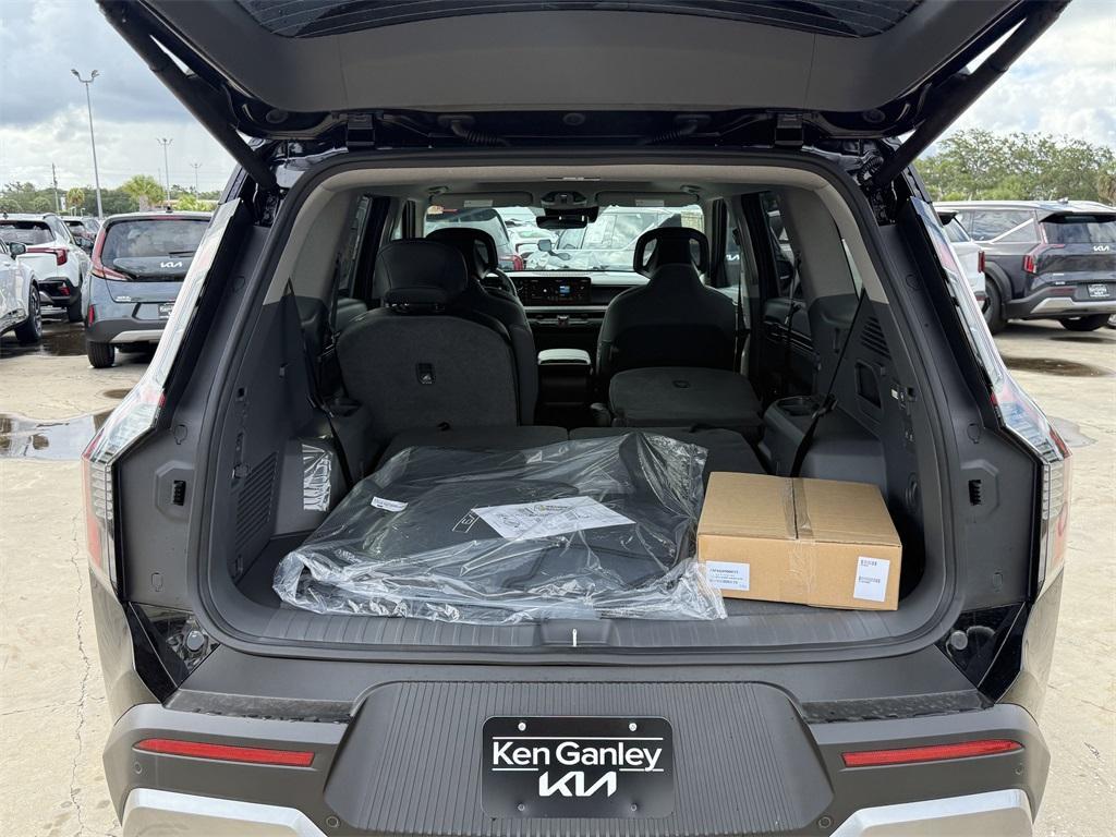 new 2026 Kia EV9 car, priced at $55,455