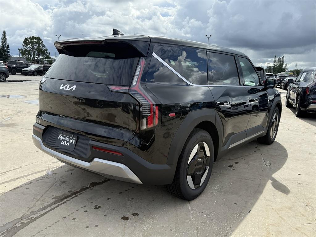 new 2026 Kia EV9 car, priced at $55,455