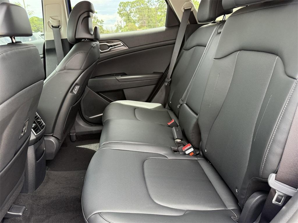 new 2026 Kia Sportage car, priced at $33,115