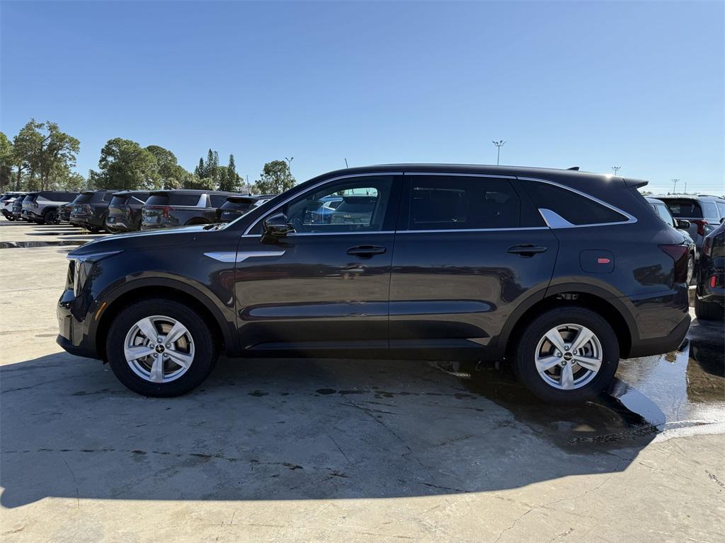 new 2025 Kia Sorento car, priced at $31,630