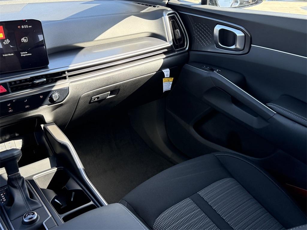 new 2025 Kia Sorento car, priced at $31,630