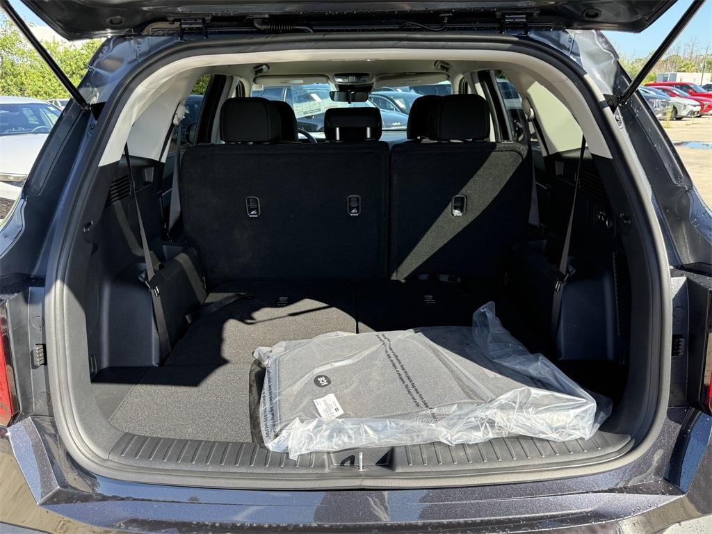 new 2025 Kia Sorento car, priced at $31,630