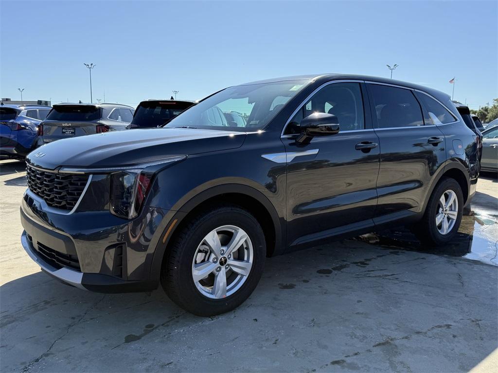 new 2025 Kia Sorento car, priced at $31,630