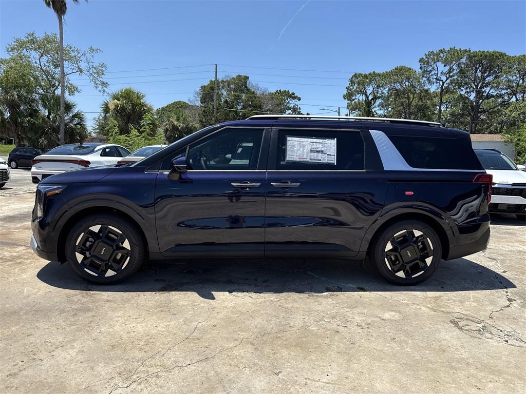 new 2025 Kia Carnival car, priced at $42,200