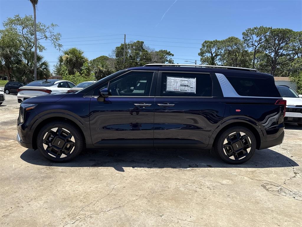 new 2025 Kia Carnival car, priced at $42,200