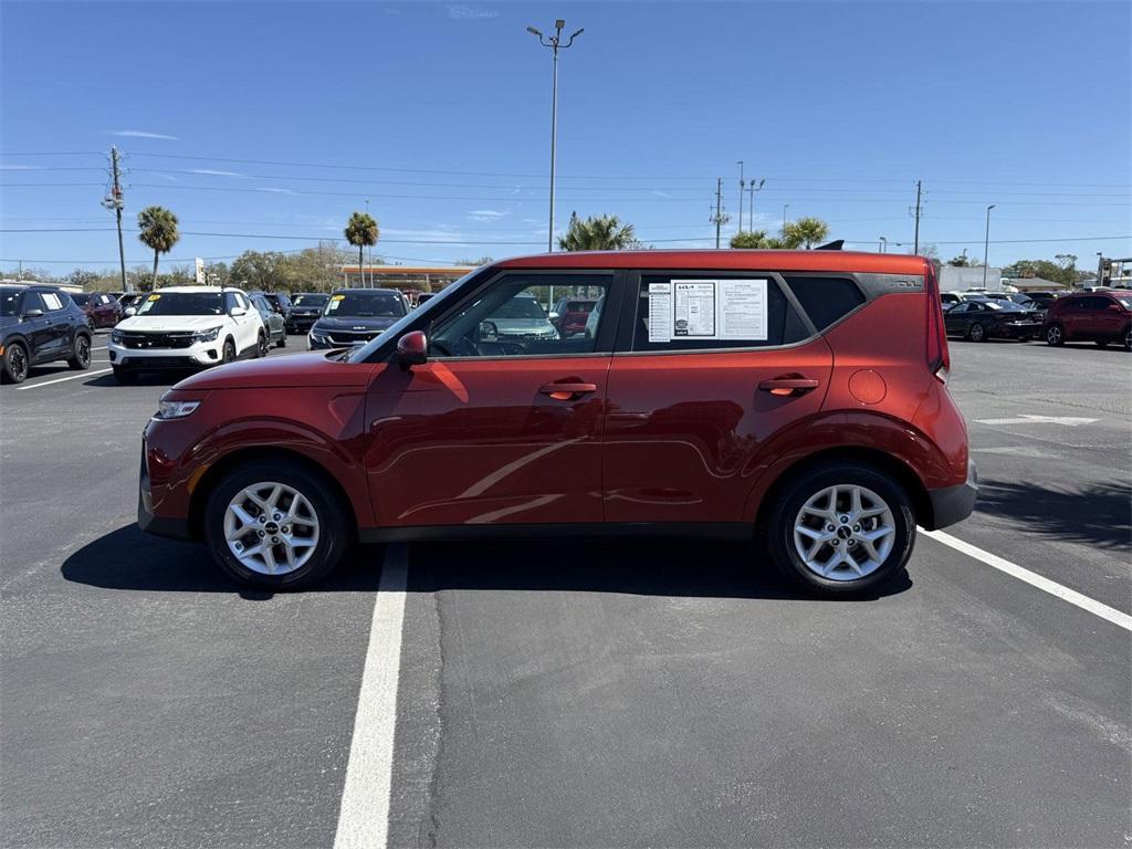 used 2022 Kia Soul car, priced at $15,972