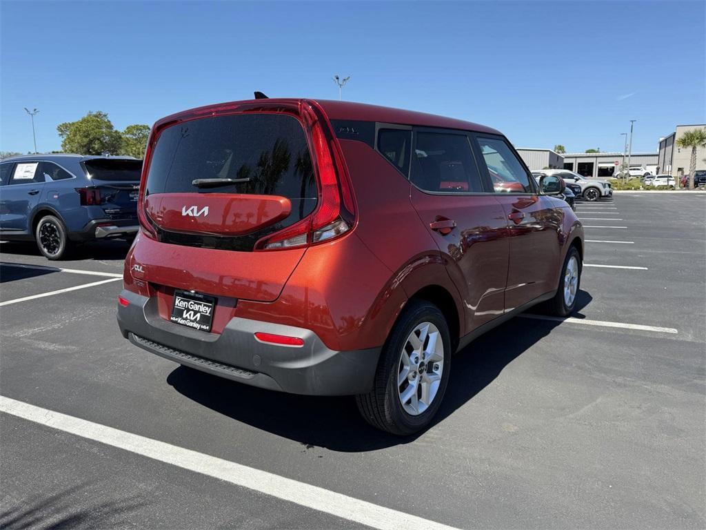 used 2022 Kia Soul car, priced at $15,972