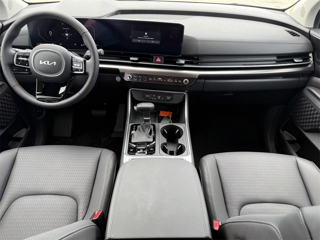 new 2026 Kia Carnival car, priced at $53,285