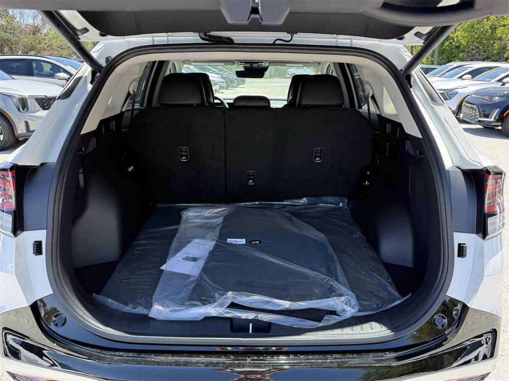 new 2025 Kia Sportage car, priced at $35,405
