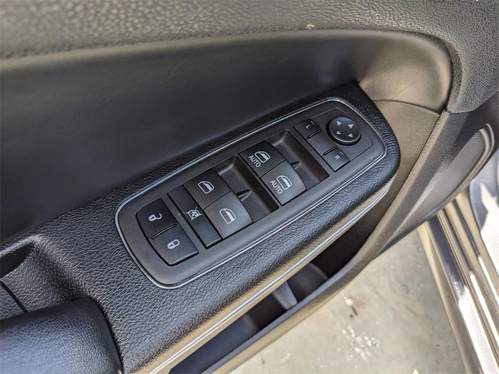 used 2023 Chrysler 300 car, priced at $26,771