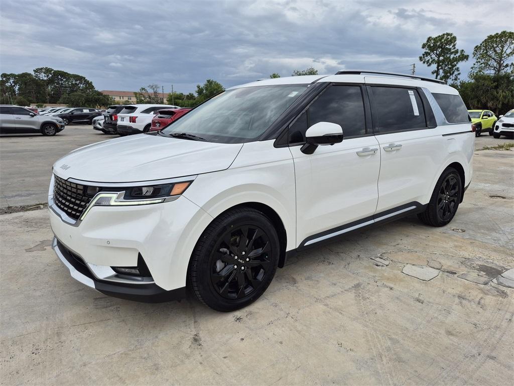 used 2022 Kia Carnival car, priced at $32,412