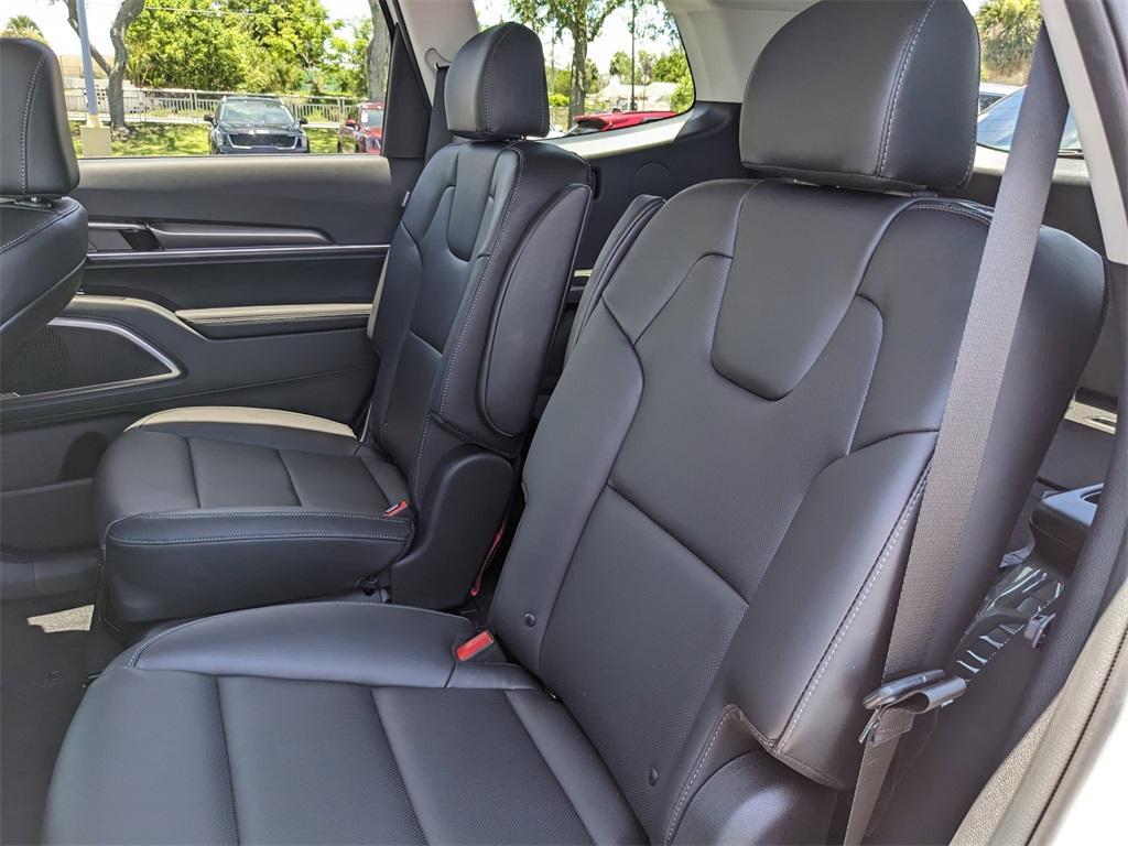 new 2025 Kia Telluride car, priced at $41,025