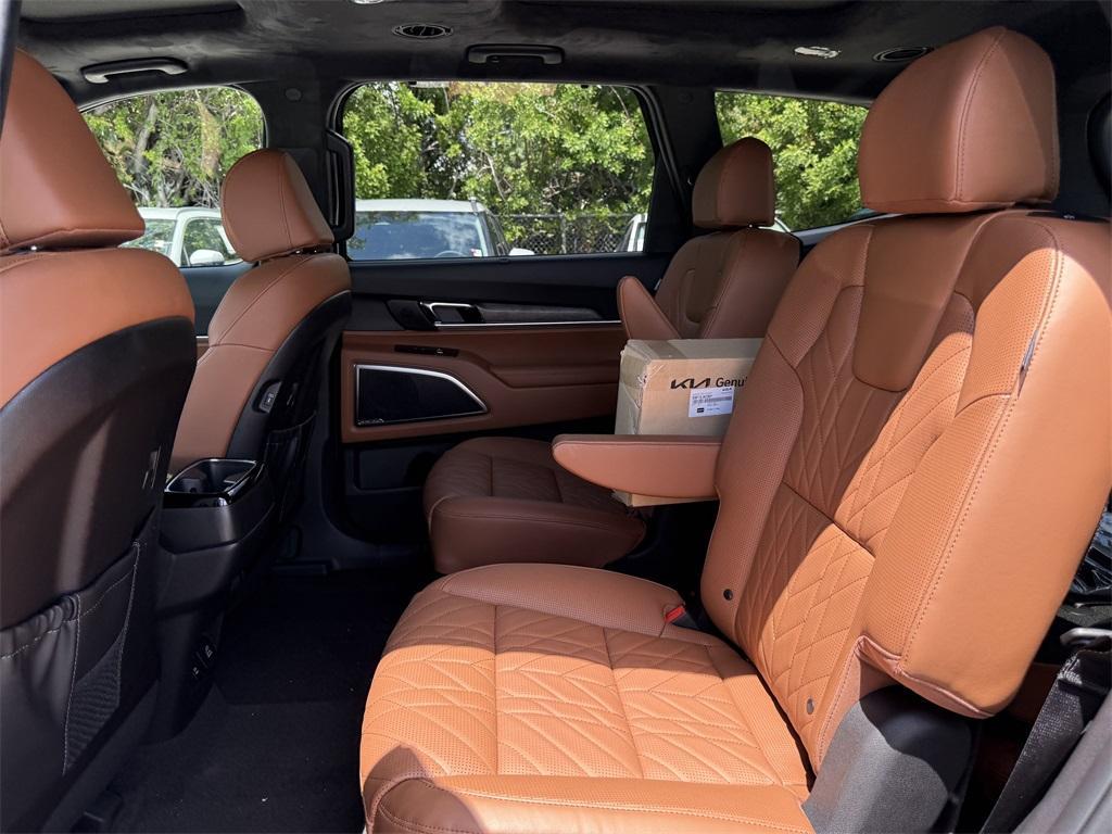 new 2025 Kia Telluride car, priced at $53,435