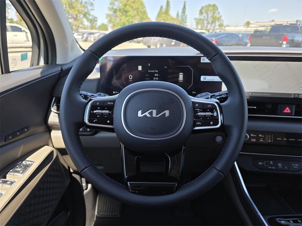 new 2025 Kia Carnival Hybrid car, priced at $48,895