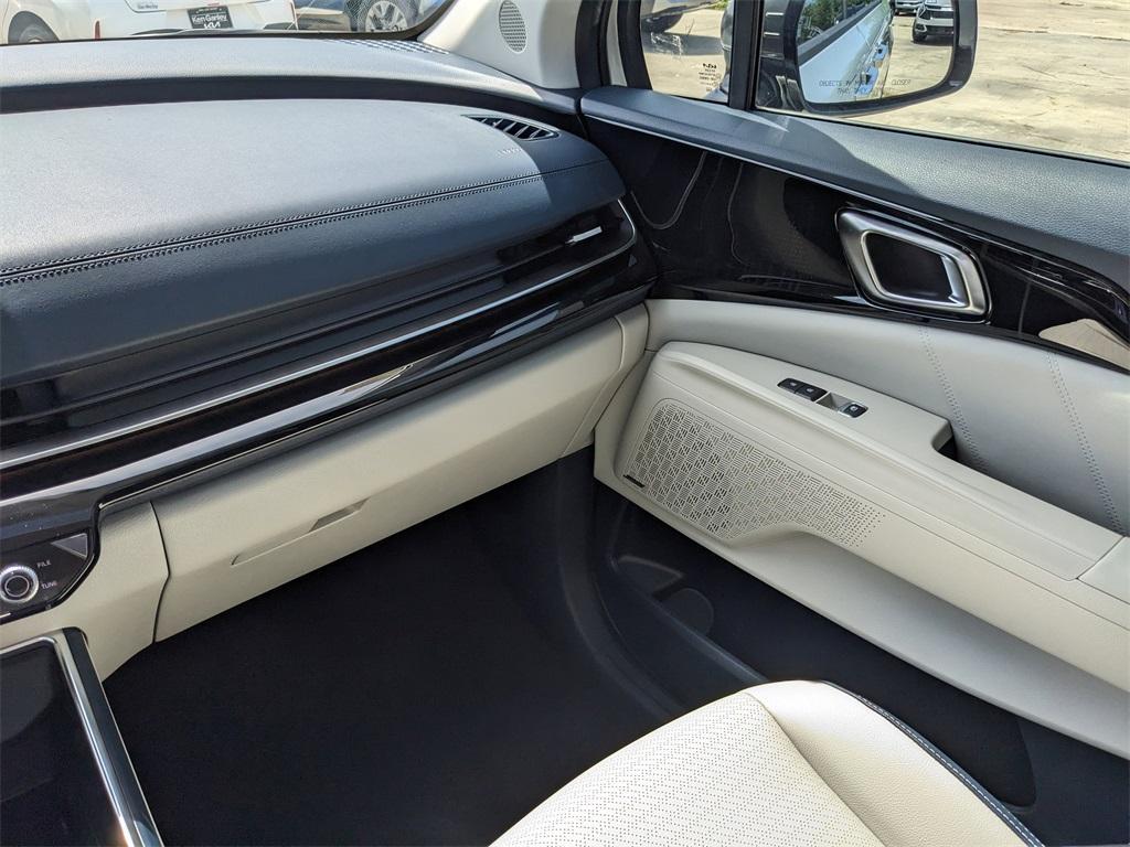new 2026 Kia Carnival car, priced at $53,285