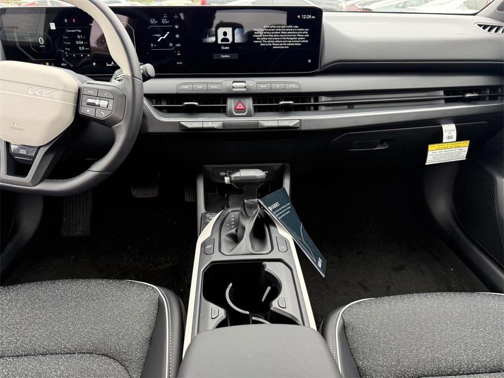 new 2025 Kia K4 car, priced at $22,966