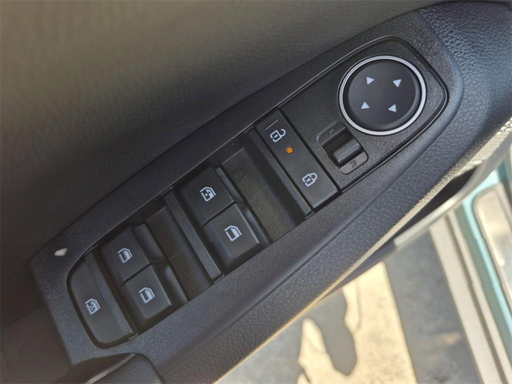 new 2025 Kia Seltos car, priced at $32,455