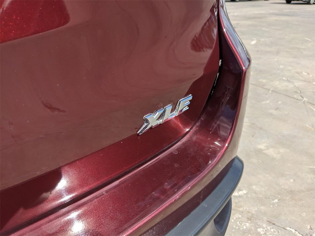 used 2015 Toyota Highlander car, priced at $17,352