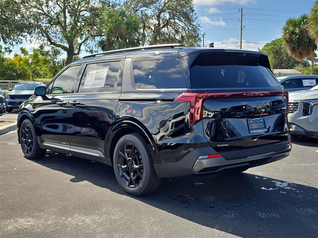 new 2026 Kia Carnival car, priced at $52,285