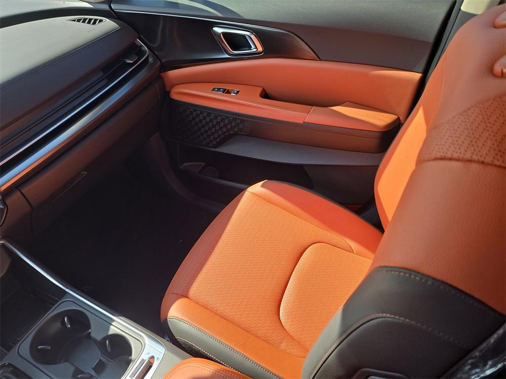 new 2026 Kia Carnival car, priced at $52,285