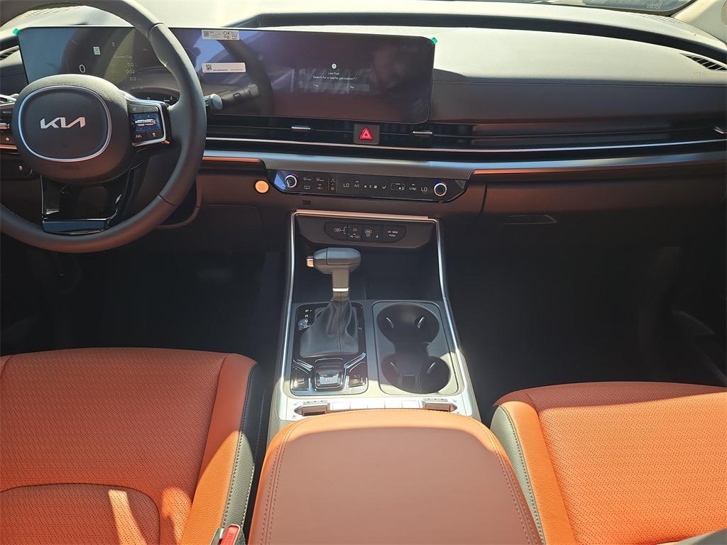 new 2026 Kia Carnival car, priced at $52,285