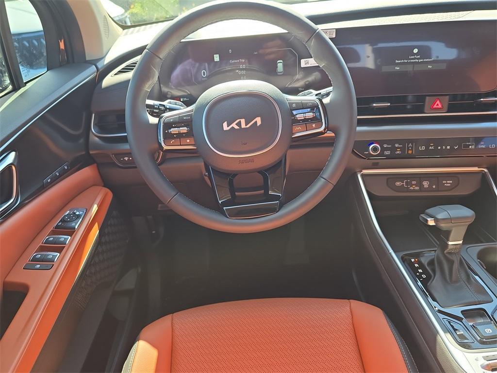 new 2026 Kia Carnival car, priced at $52,285