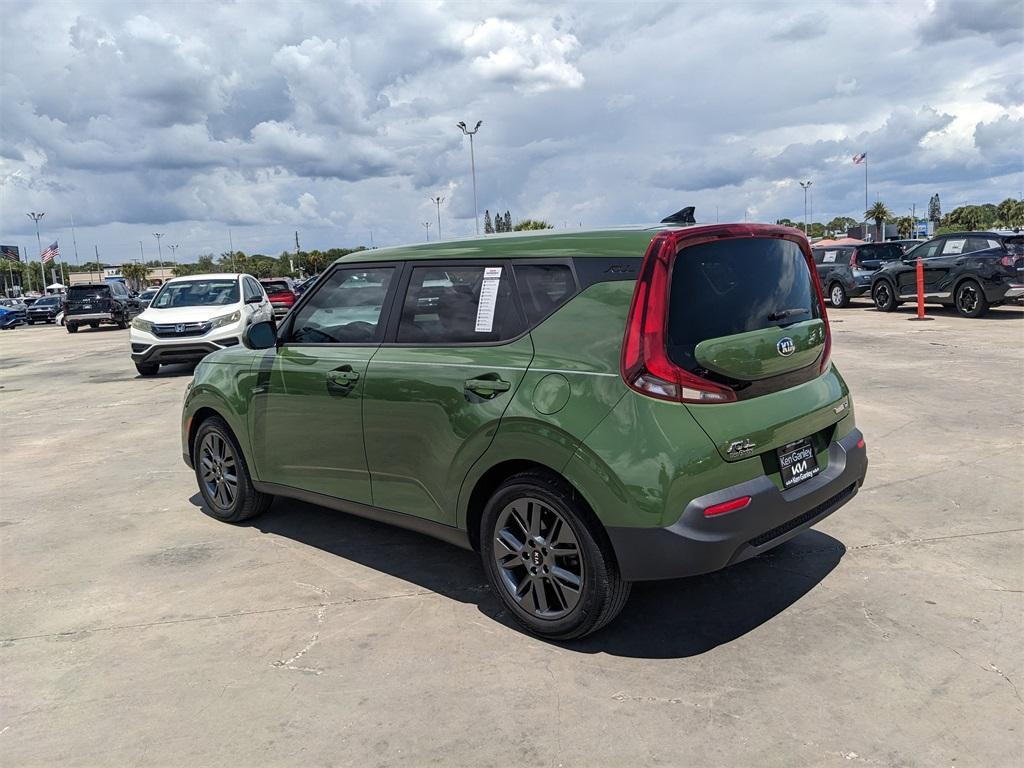 used 2021 Kia Soul car, priced at $15,992