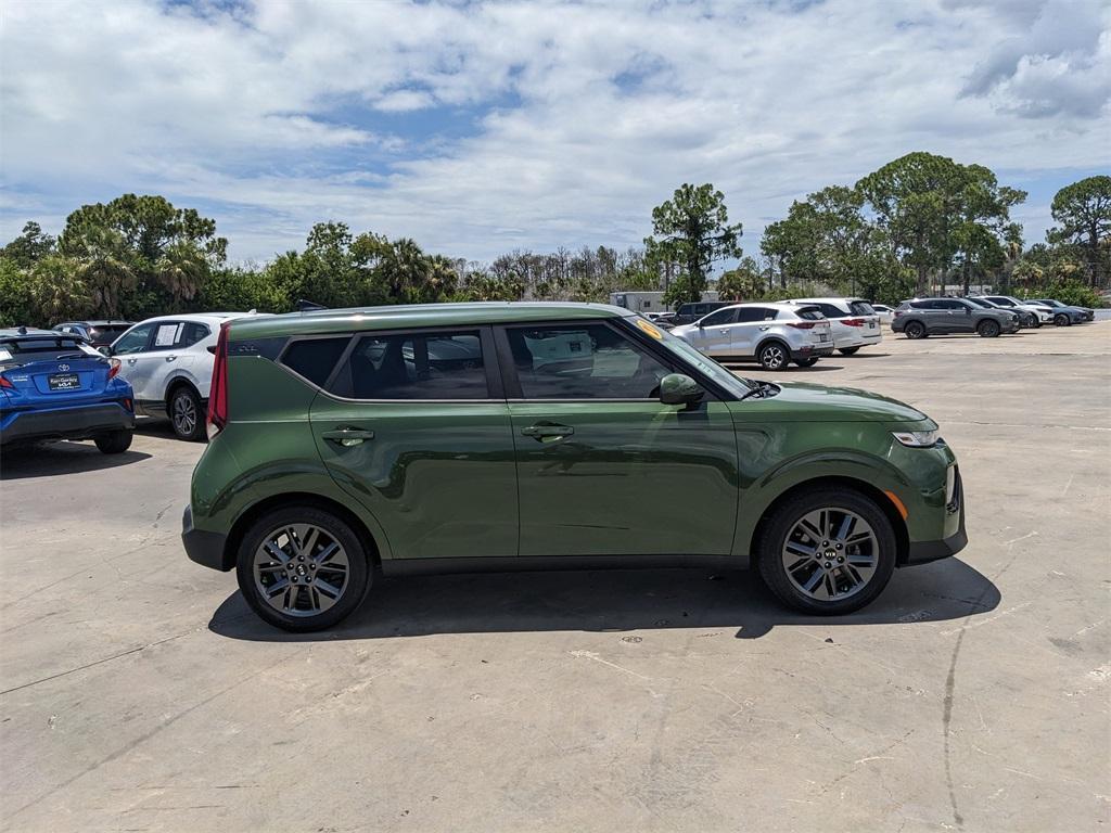 used 2021 Kia Soul car, priced at $15,992