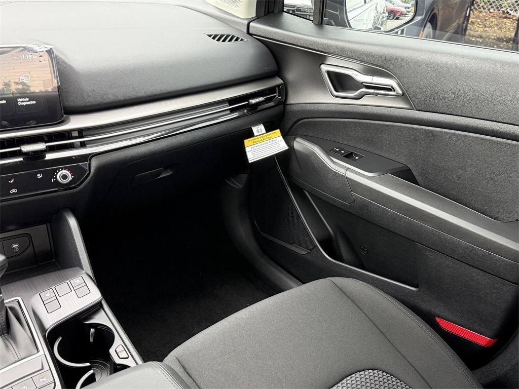 new 2026 Kia Sportage car, priced at $27,673