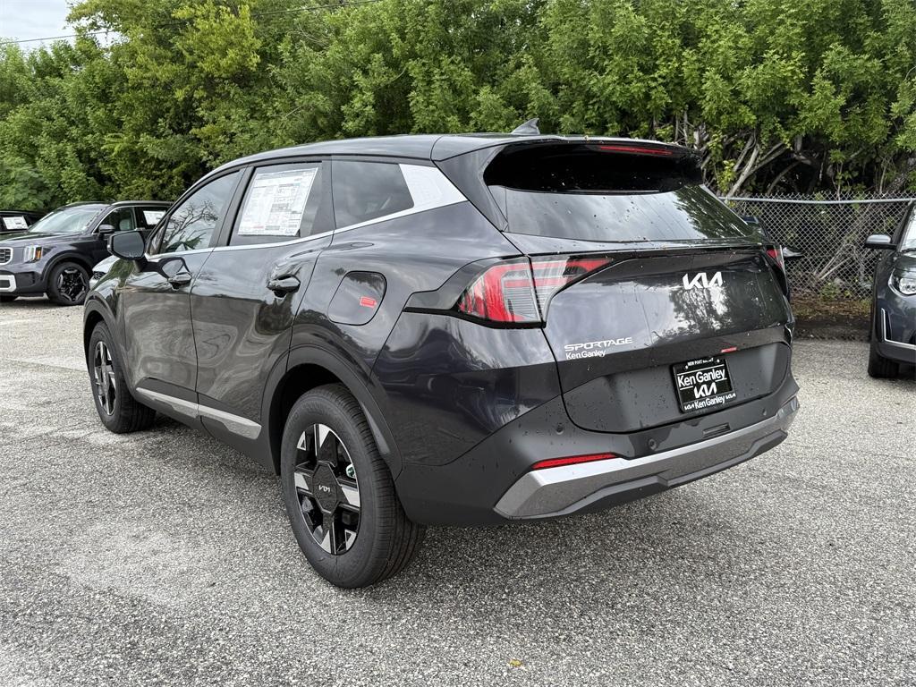 new 2026 Kia Sportage car, priced at $27,673