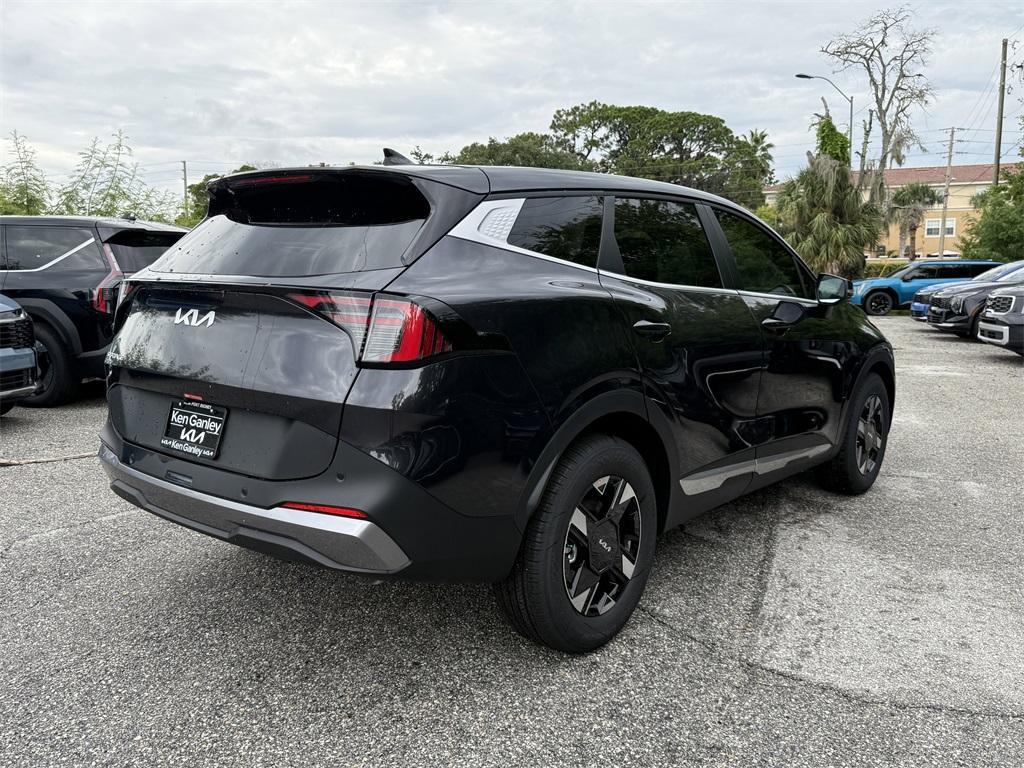 new 2026 Kia Sportage car, priced at $27,673