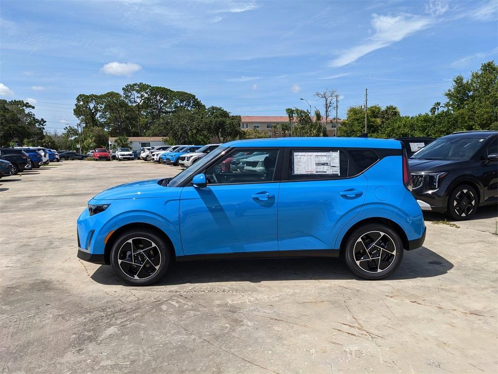 new 2025 Kia Soul car, priced at $23,608