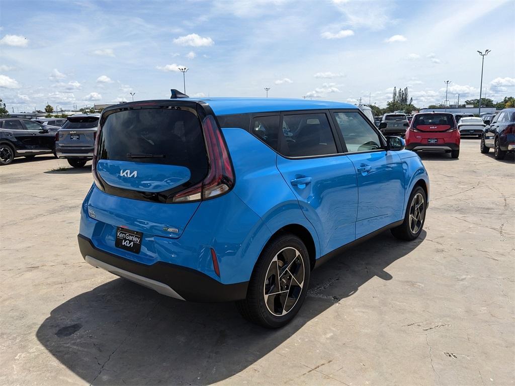 new 2025 Kia Soul car, priced at $23,608