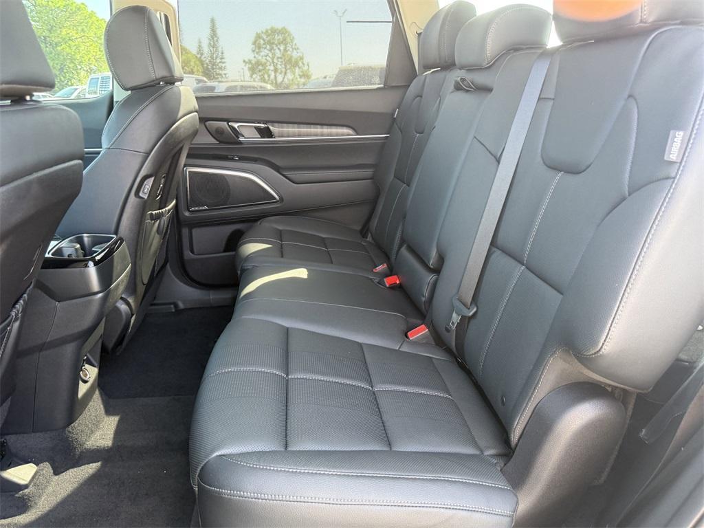 new 2025 Kia Telluride car, priced at $46,330