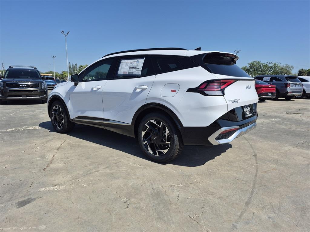 new 2025 Kia Sportage car, priced at $35,885