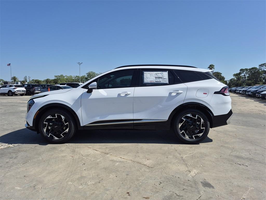 new 2025 Kia Sportage car, priced at $35,885