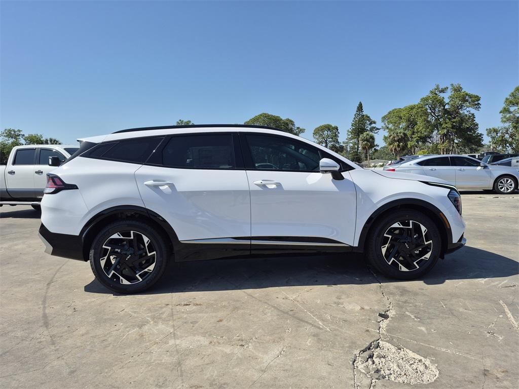 new 2025 Kia Sportage car, priced at $35,885
