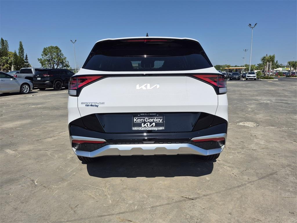 new 2025 Kia Sportage car, priced at $35,885
