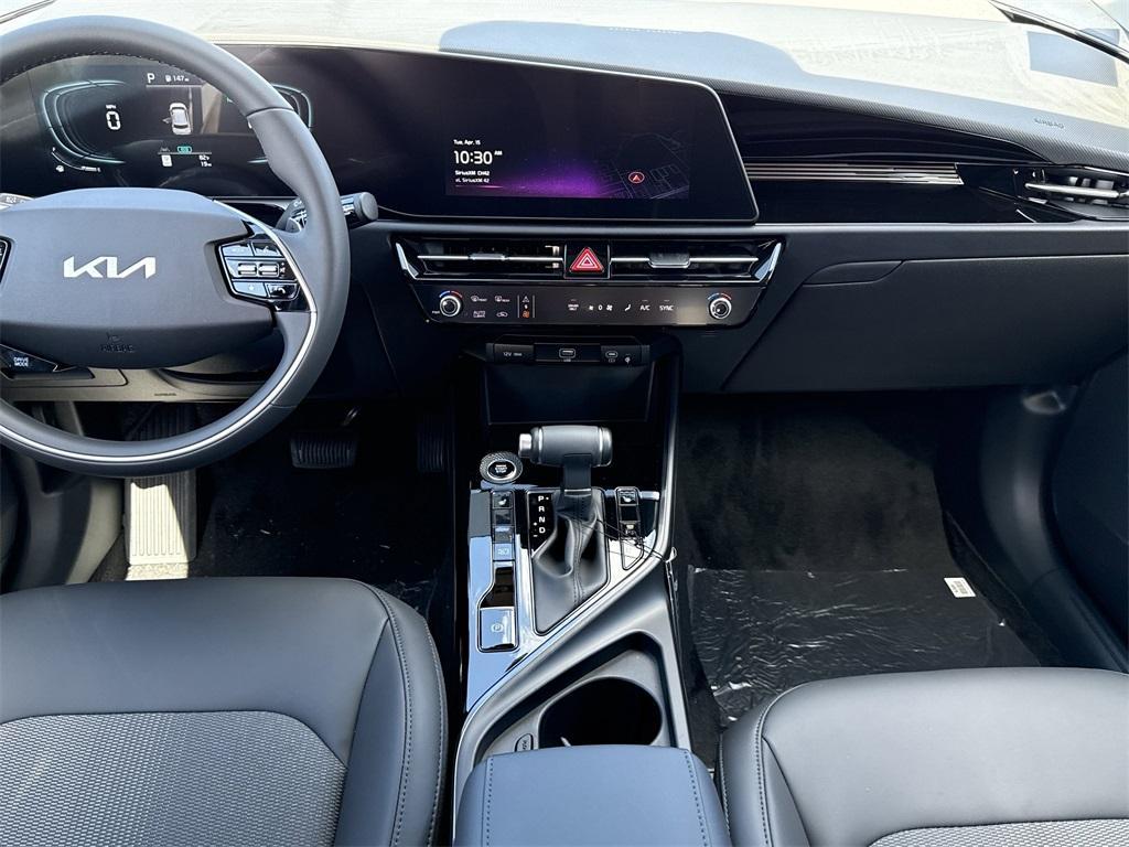 new 2025 Kia Niro car, priced at $31,225