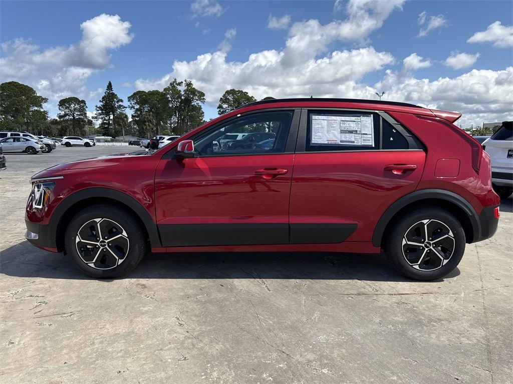 new 2025 Kia Niro car, priced at $31,225