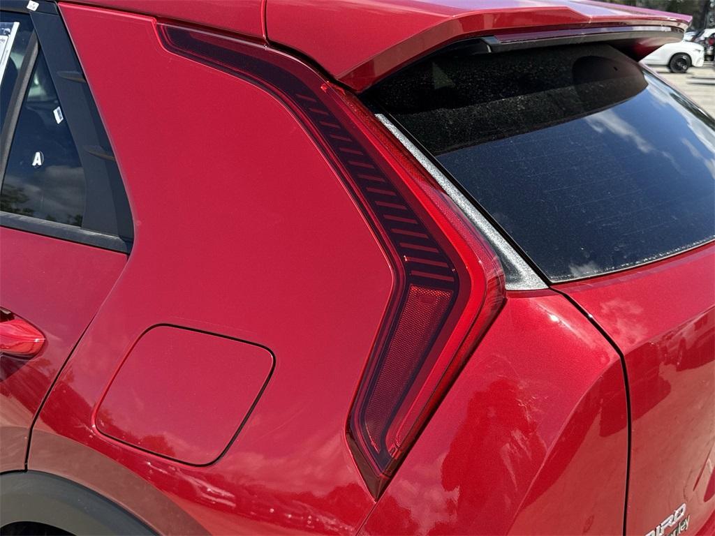 new 2025 Kia Niro car, priced at $31,225