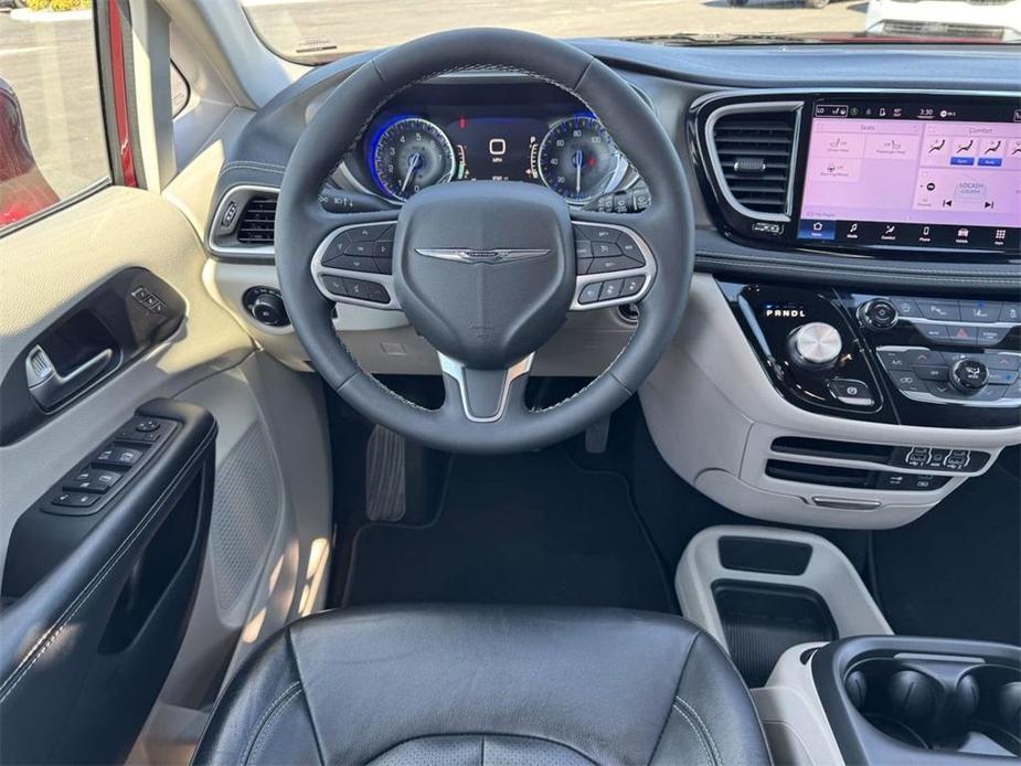 used 2022 Chrysler Pacifica car, priced at $30,391