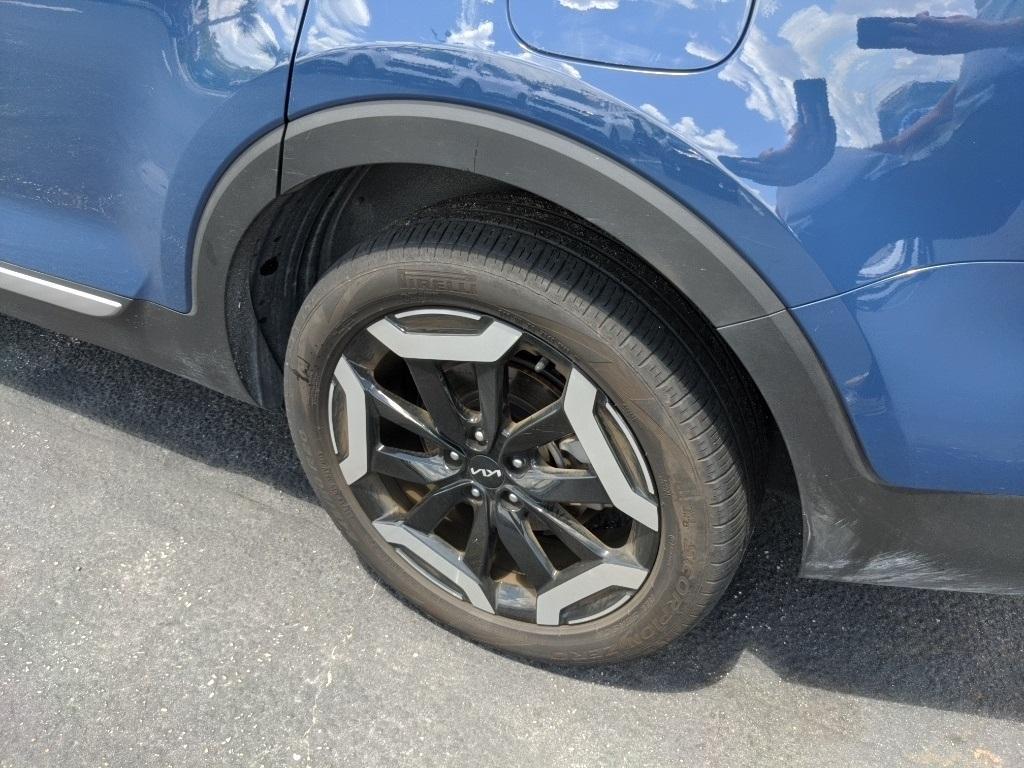 used 2023 Kia Telluride car, priced at $31,882
