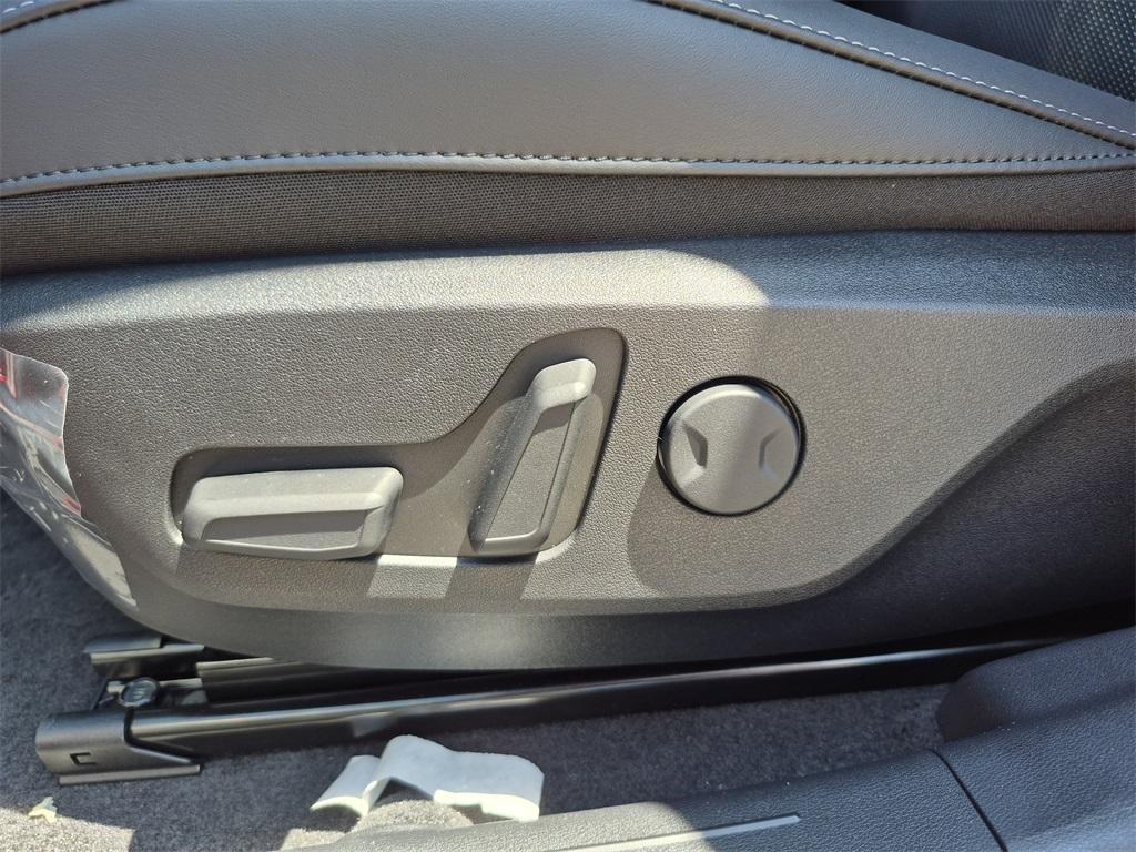 new 2025 Kia EV6 car, priced at $44,842